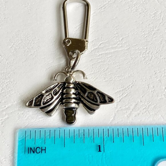 Dragonfly Wasp Firefly Bee Zipper Pull Purse Bag Charm Backpack Silver Tone Fly - Picture 9 of 10
